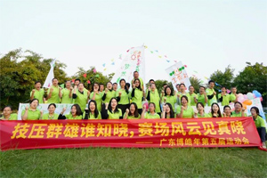 技?jí)喝盒壅l(shuí)知曉，賽場(chǎng)風(fēng)云見(jiàn)真曉