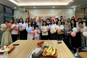 花好月圓，情滿(mǎn)中秋！