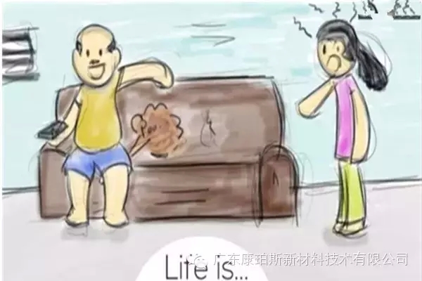 人生就是。。。 妻子已經發(fā)火，你卻肆無忌憚地放屁“排毒氣”